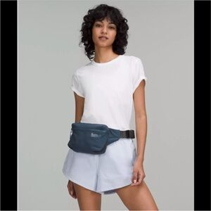 Lululemon Clean Lines Belt Bag in Iron Blue